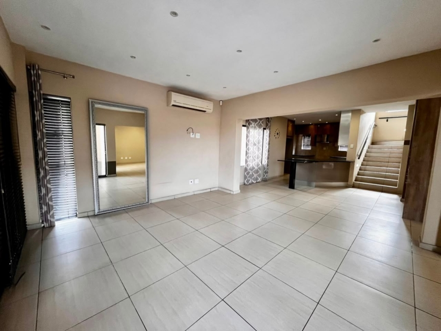 To Let 3 Bedroom Property for Rent in Cashan North West